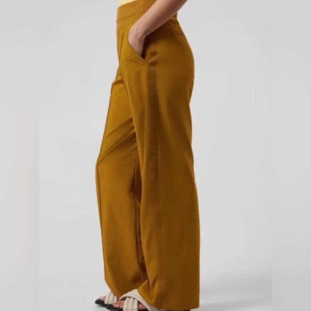 Nolita wide leg pantaloon Jambe Large Nolita NWT